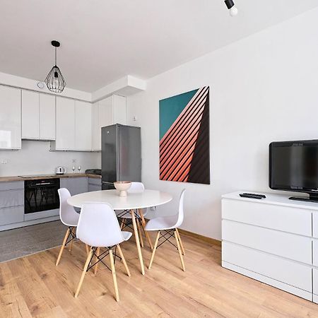 Urbannestgroup - Angorska Przy Stadionie Narodowym Varşovia Exterior foto